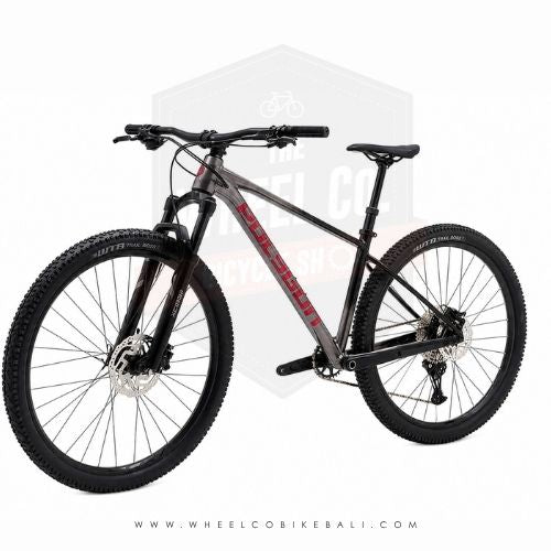 Polygon Xtrada 6 29 2026 Charcoal Black