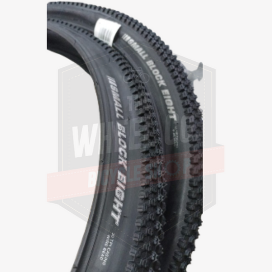Kenda K1047 Small Block Eight 26x2.10 Black/Skinwall 30TPI - MTB Tire